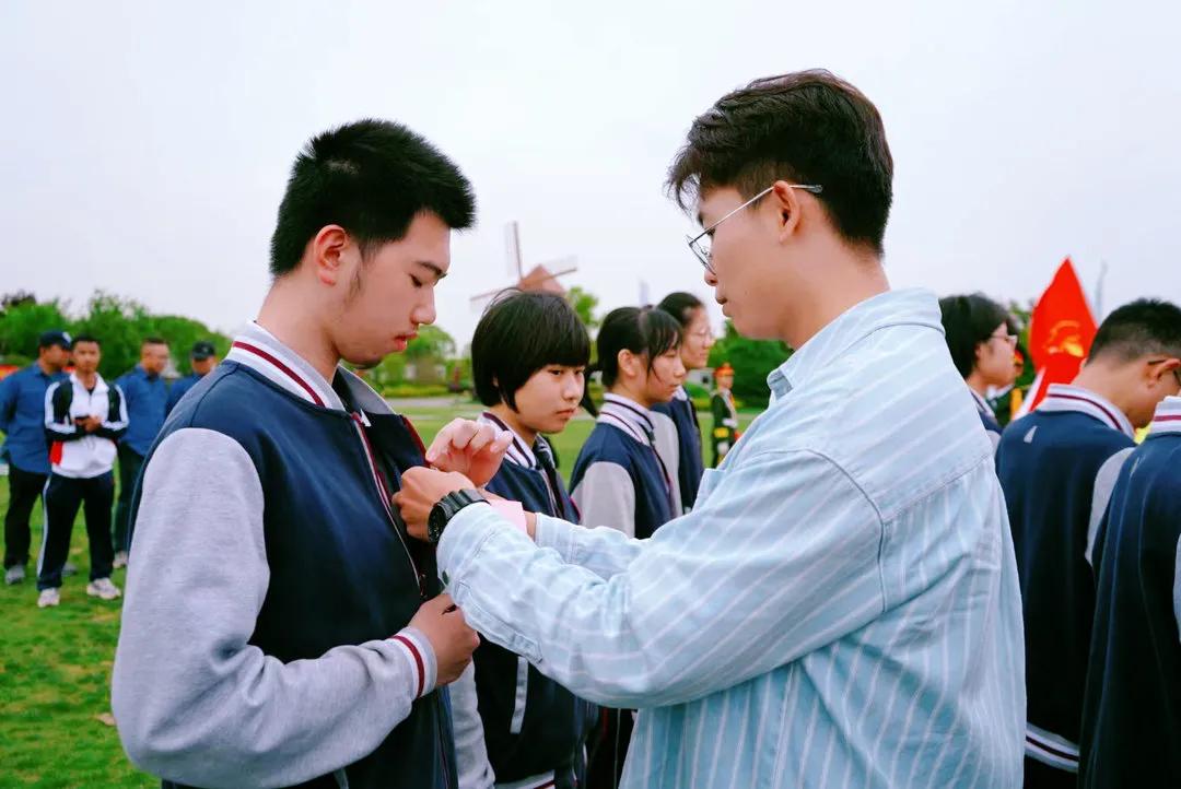 启迪外国语学校团建活动