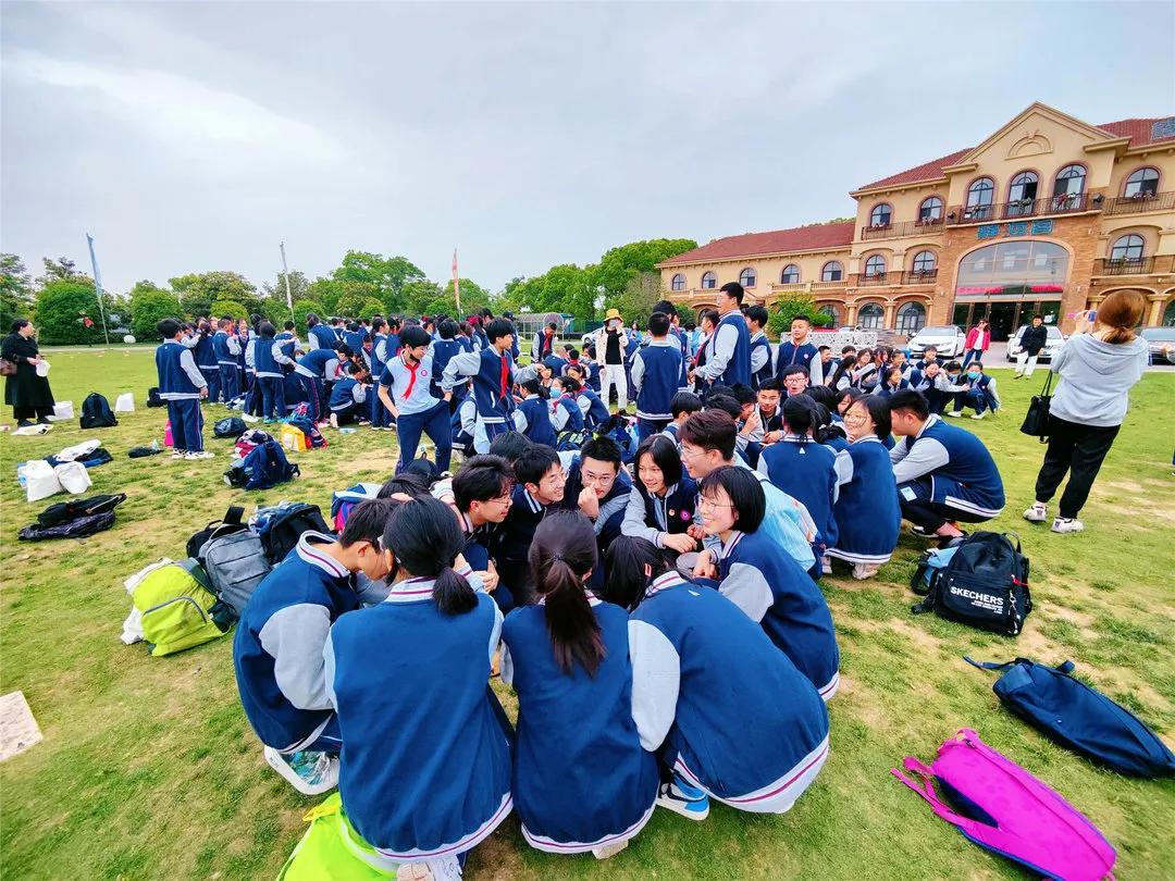 启迪外国语学校团建活动