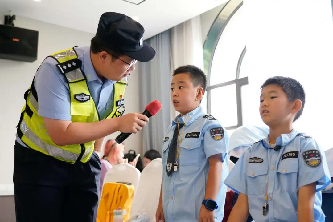 小警察8