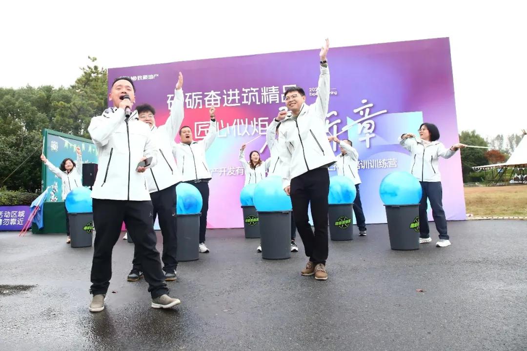 致豪15